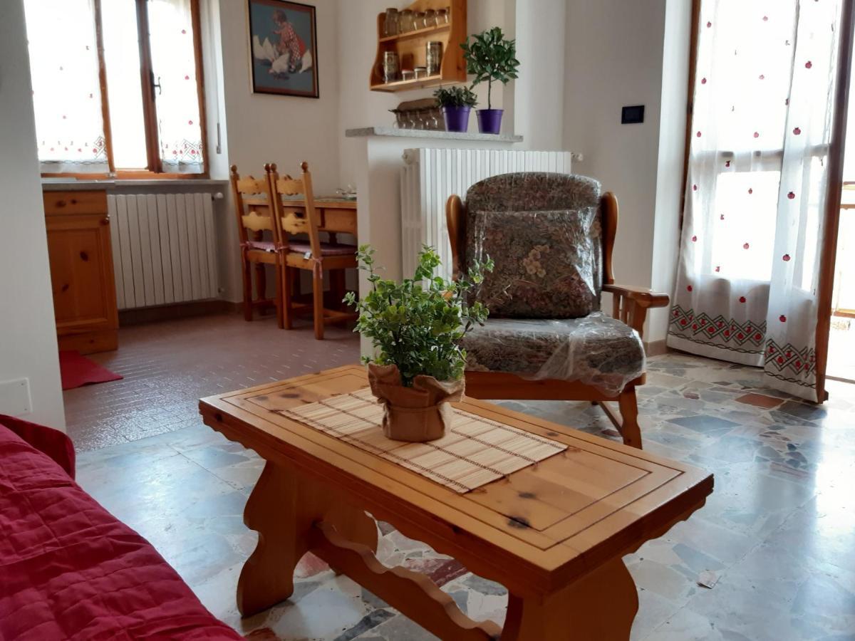 Grazioso Bilocale Merlino, Luminoso Con Vista Santuario, Wifi Giaveno Exteriér fotografie