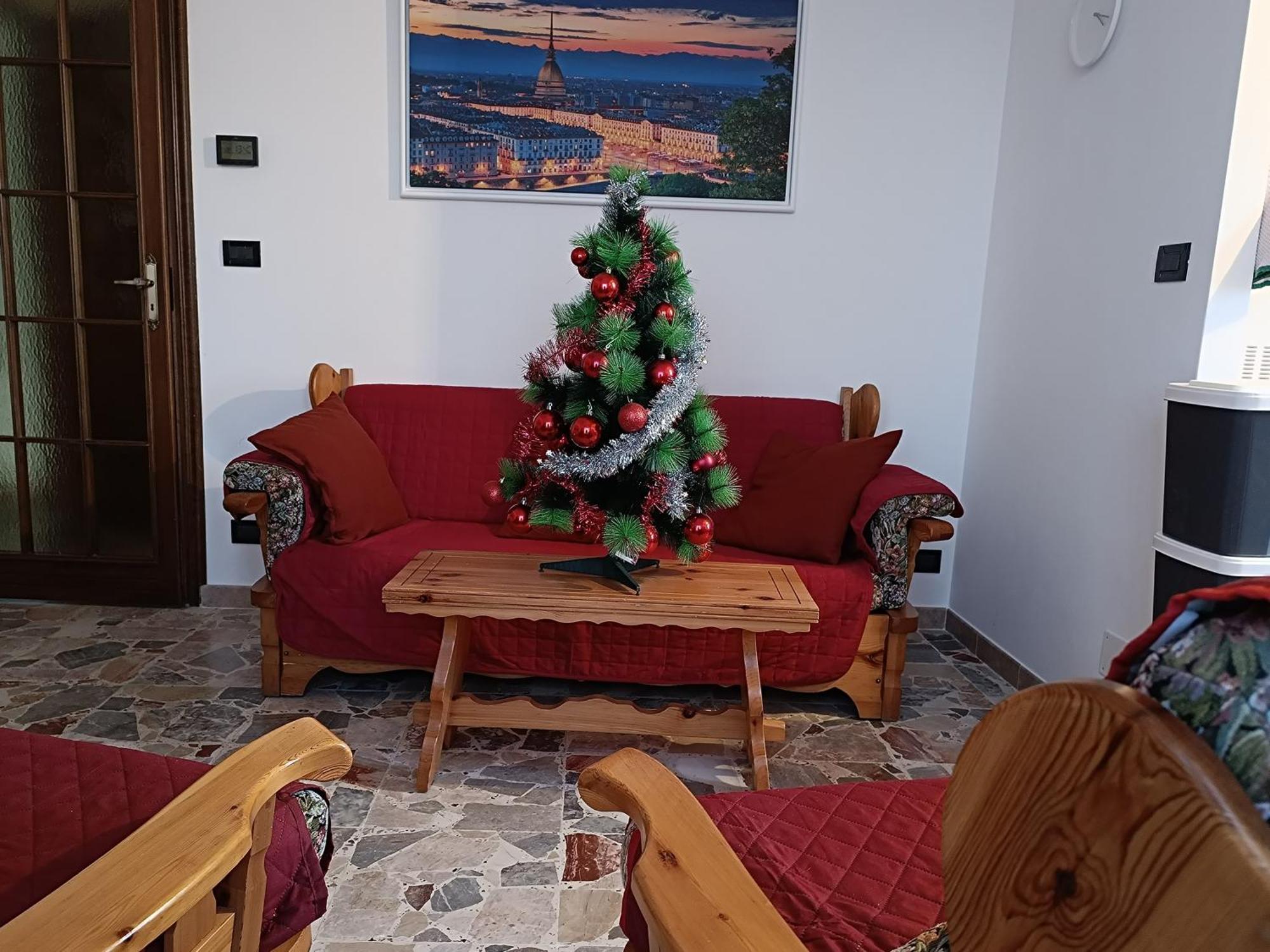 Grazioso Bilocale Merlino, Luminoso Con Vista Santuario, Wifi Giaveno Exteriér fotografie
